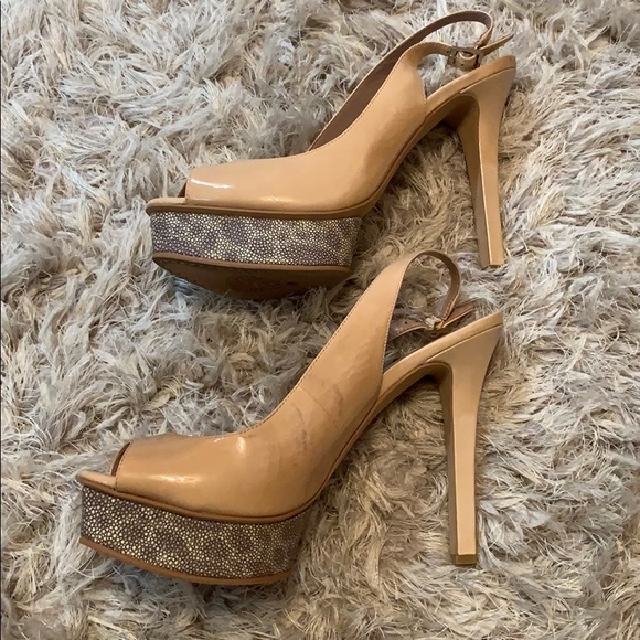 Vince Camuto stilettos - Picture 2 of 6